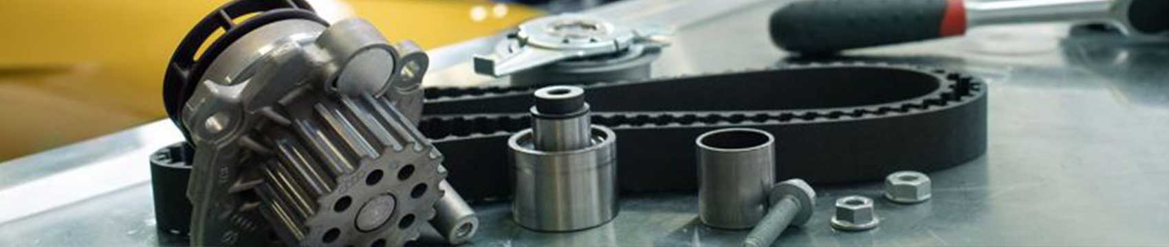 Kit de distribution et pompe à eau